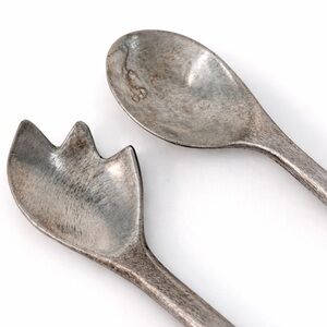 Vintage Bruce Cox biomorphic aluminum salad utensils 0031 signed silver metal